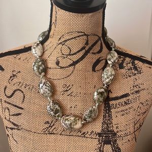 Pretty Seashell Necklace